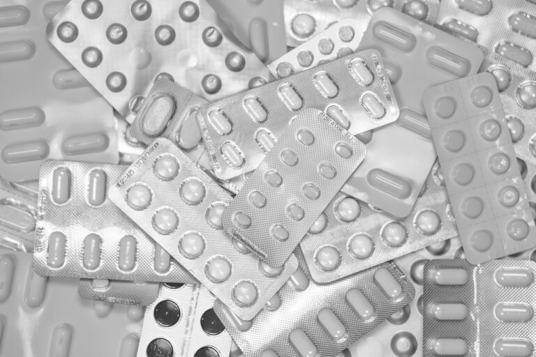 medications-1851178_1280