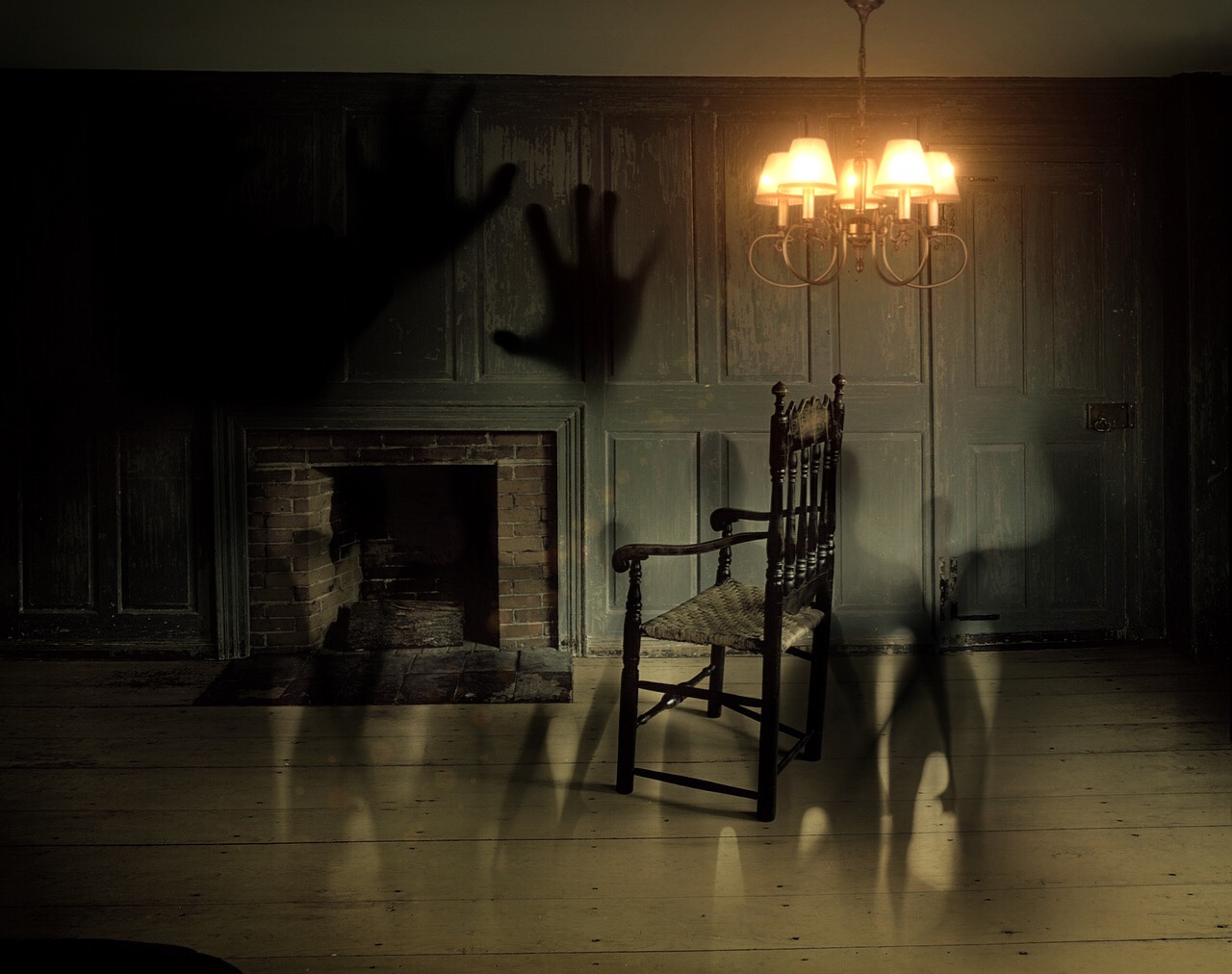 ghosts-572038_1280