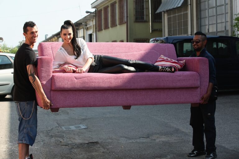 sofa-2726277_1280