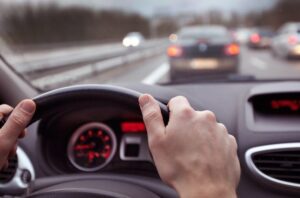 1140-distracted-driving-tips-intro.imgcache.revc3146837140ff361f2e7651d97e0a010-1-850x560