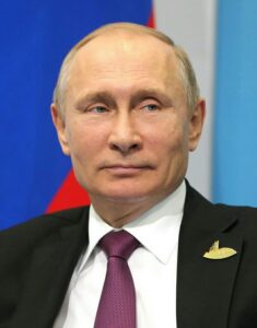 Vladimir_Putin_(2017-07-08)