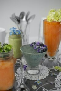 photo-1562114801-175ee673b120