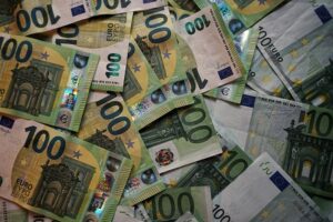 eur