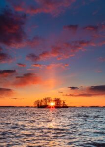 dave-hoefler-oJ_H_1wkKEs-unsplash