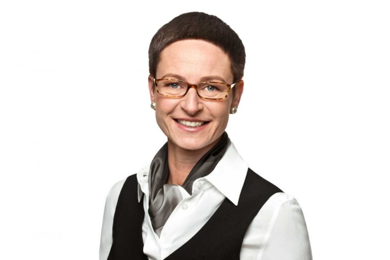 Signe Riisalo