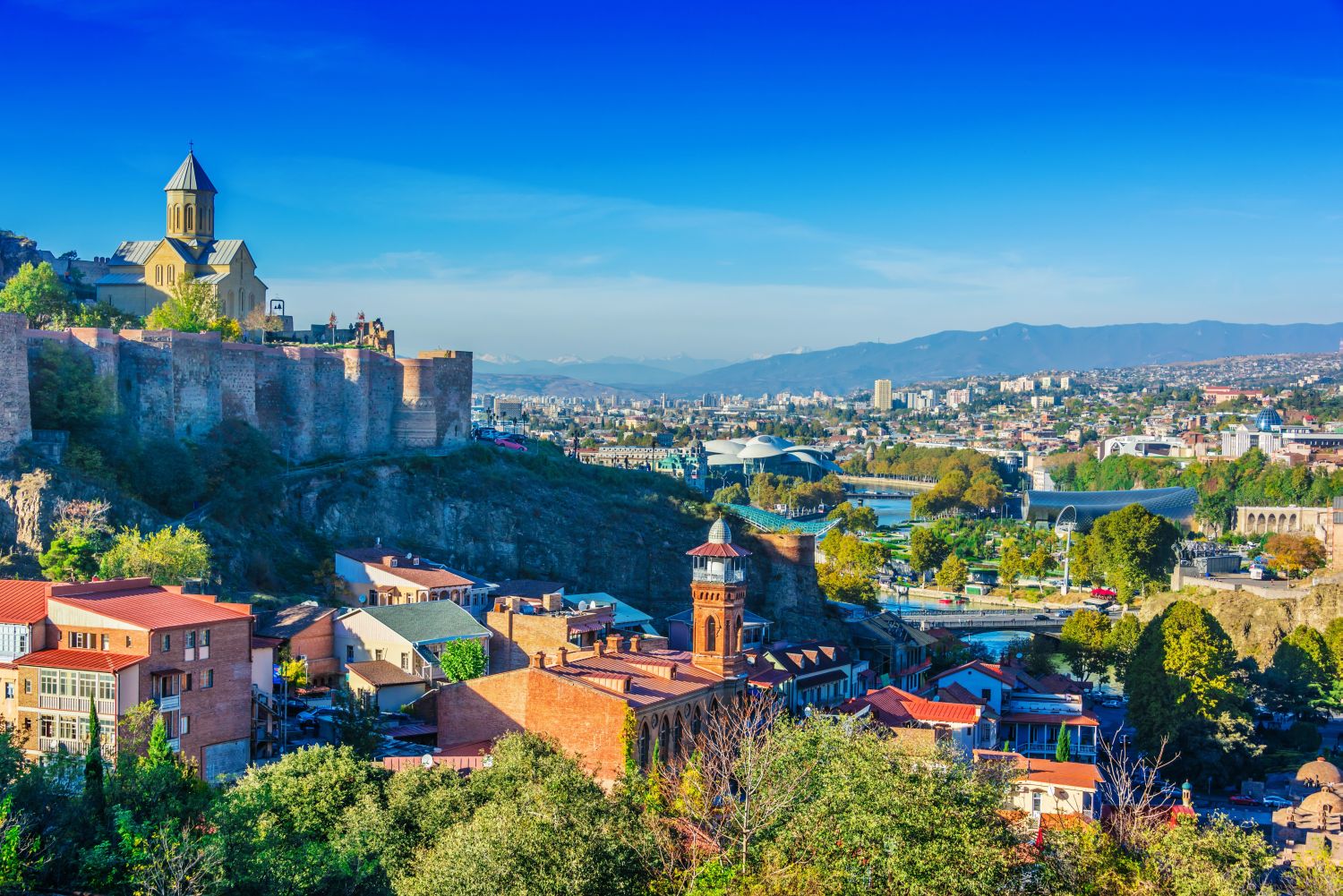 11_shutterstock_1234016320_Tbilisi_Gruusia