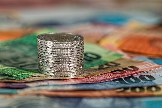 coins-g0e38cdb9f_640