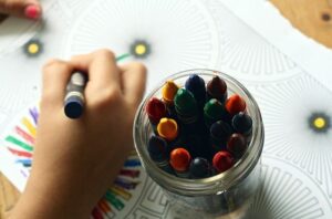 crayons-g8b4a34a6b_640