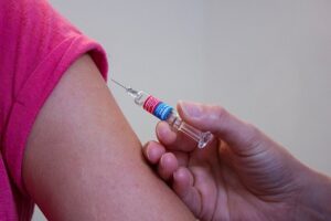 vaccination-g4aa888488_640