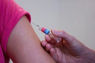 vaccination g4aa888488 640