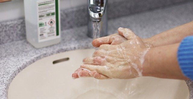 wash your hands gf2413c5bf 640