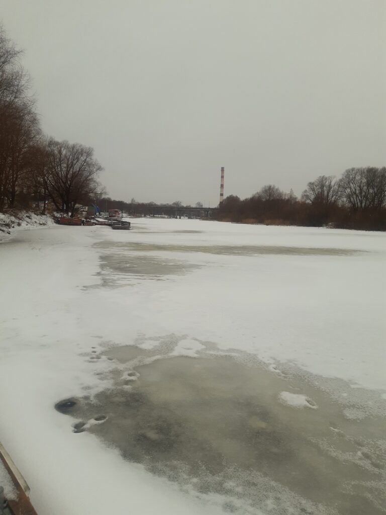 Jää nõrgad kohad