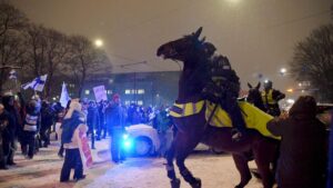 lk-convoy-mielenosoitus-helsingissa-4-2-1