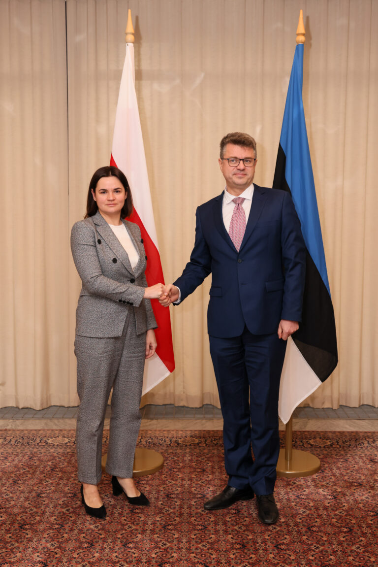 Reinsalu_Tsihhanovskaja_24.10