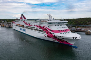 22_06_10_Baltic_Princess_Mariehamn_RalfR_DJI_0254