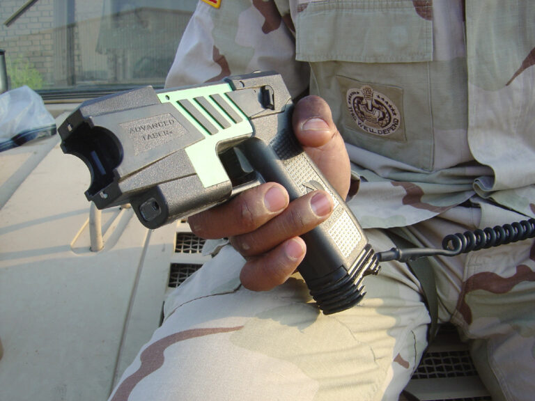 M26_Taser