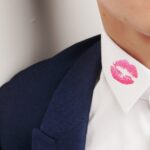 kiss-mark-5654536_1280