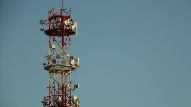 telecommunications-gb01902faa_1920