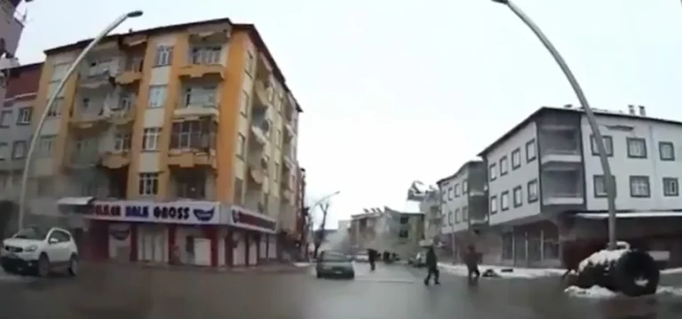 turgi-maavar