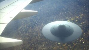 ufo-traits-promo-666735176