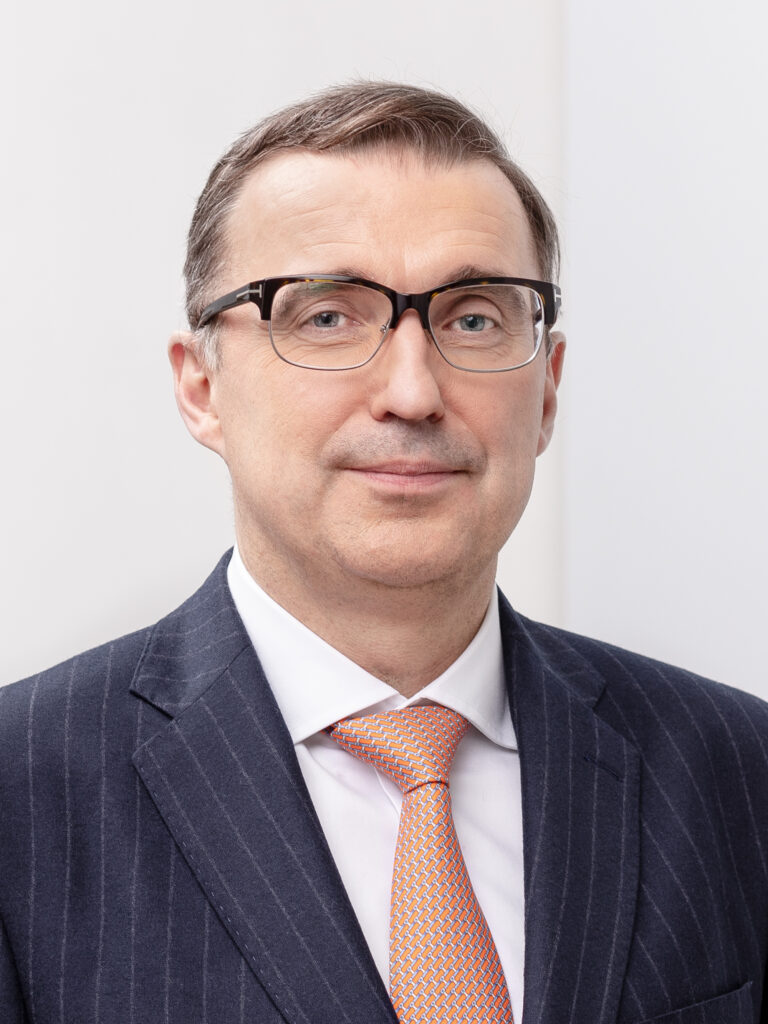 Andres_Sutt_(crop)