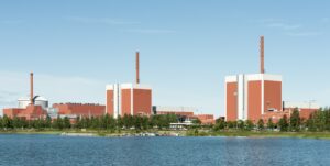 Olkiluoto_Nuclear_Power_Plant_2015-07-21_001_(cropped)