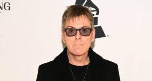 Andy Rourke