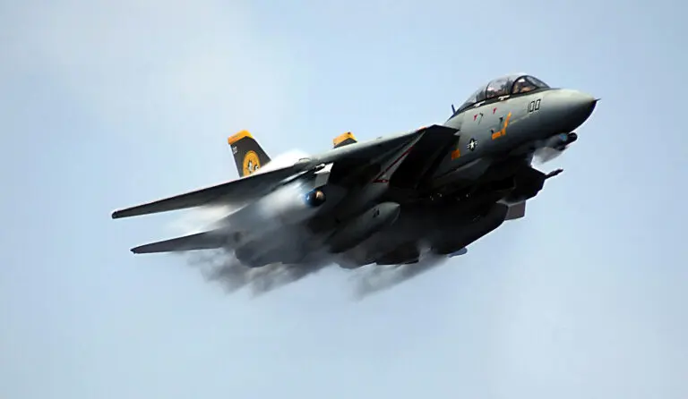 060728-N-7241L-015