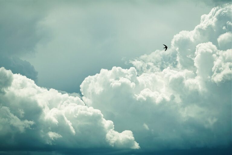 clouds-6233856_1280