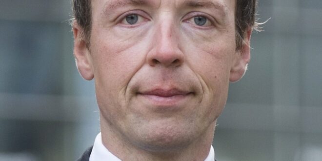 800px Jussi Halla aho in Brussels 2014 cropped