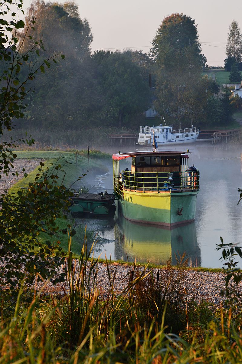 Boat_on_River_Emajõgi