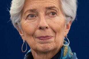 Christine Lagarde cropped