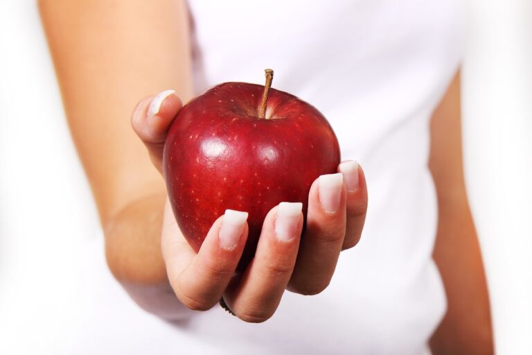 apple-ga283d354f_1280