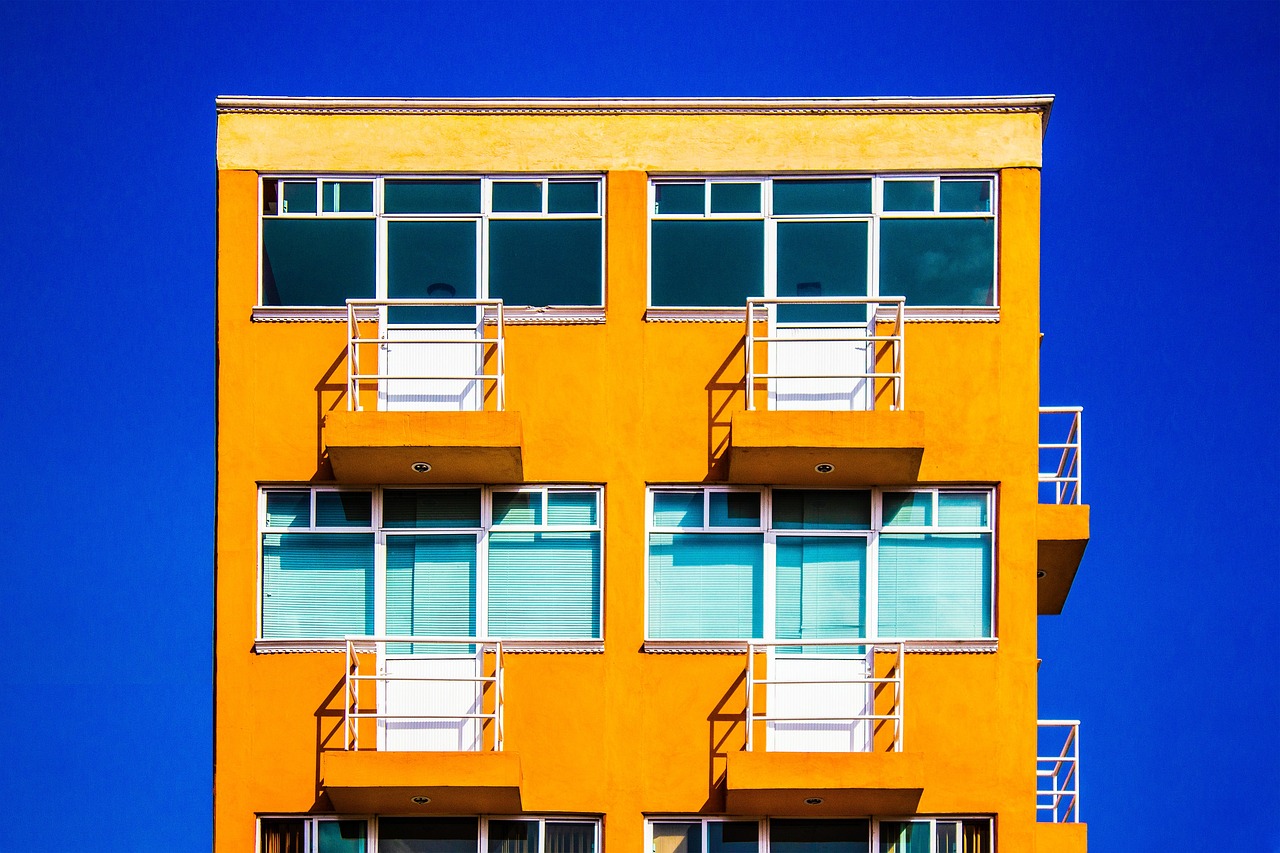 building-g5bcd53949_1280