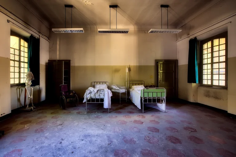hospital-g23e846838_1280