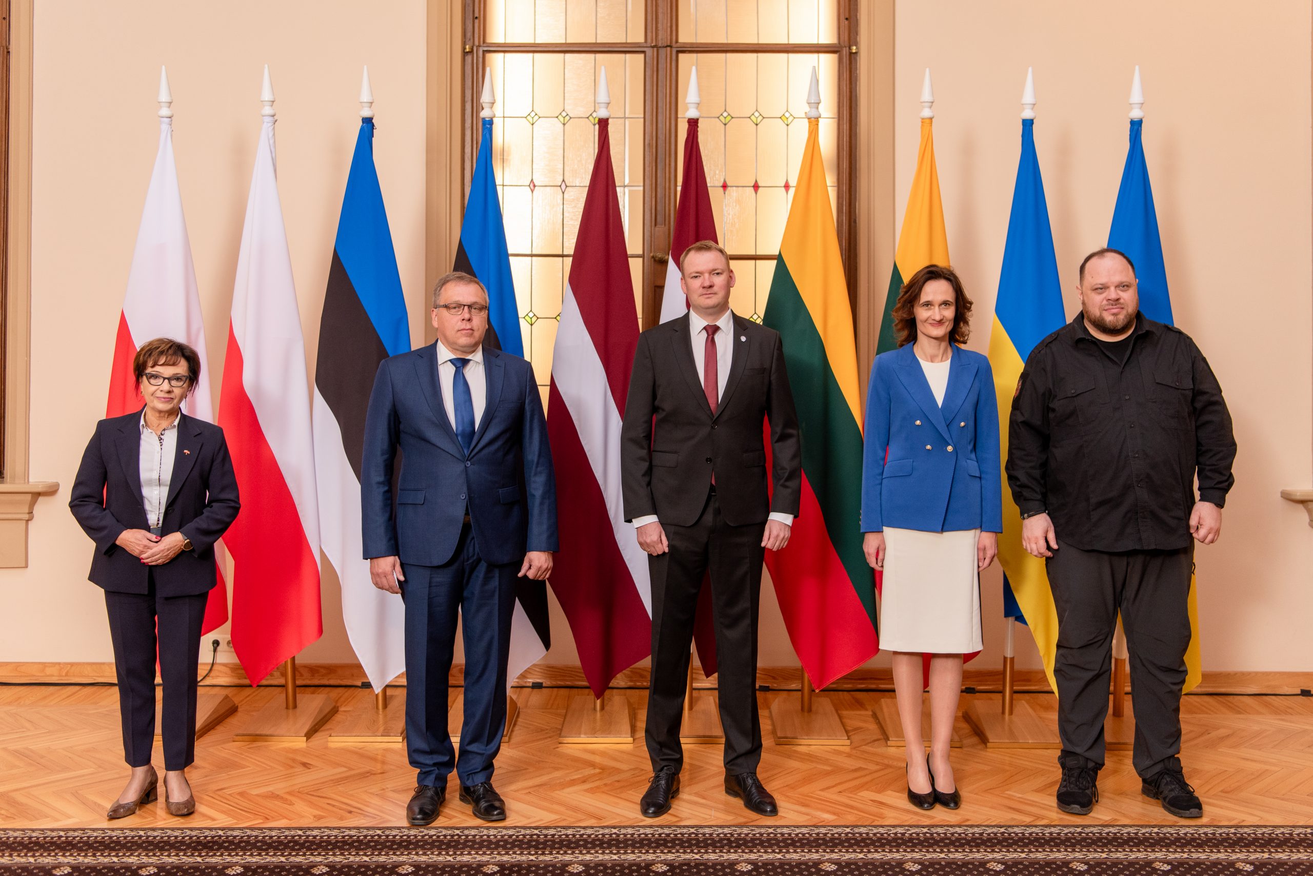 lätiparlament-scaled