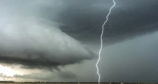 lightning gfb6c324fa 1280