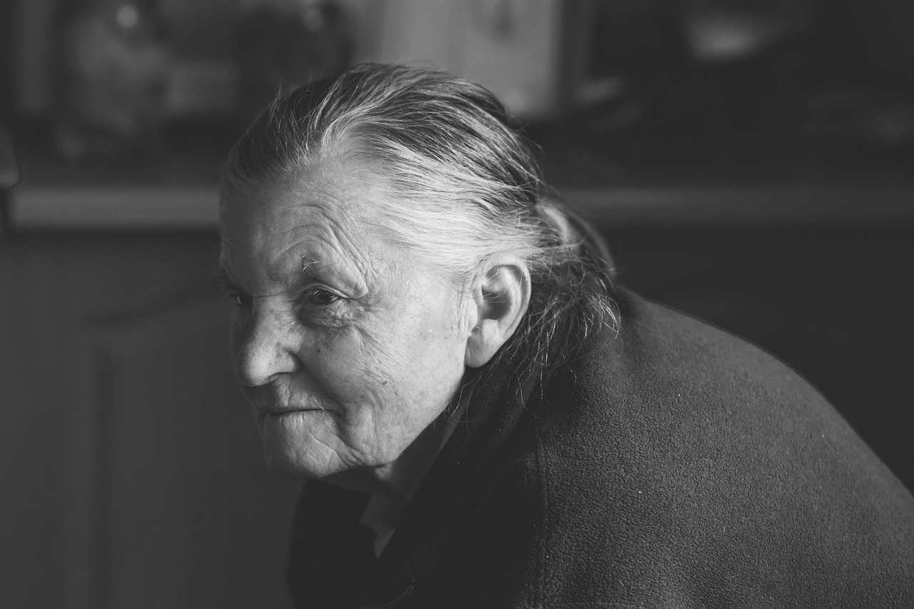 people-gfbe7bc475_1280