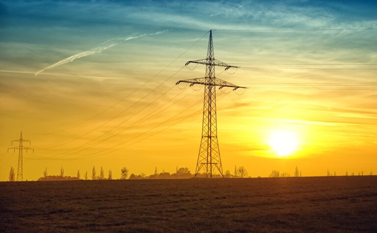 power-lines-g59e04a33f_1280