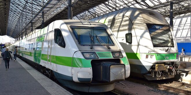 Trains Helsinki Central Station 2019 12