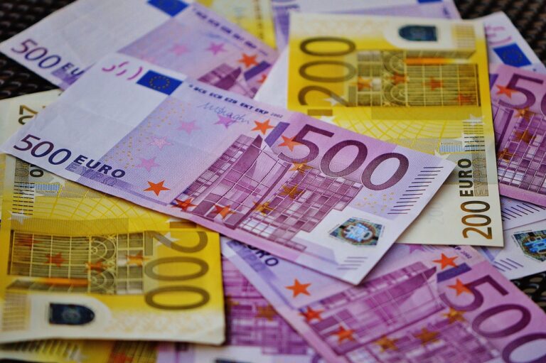 money-g44d1e2b87_1280