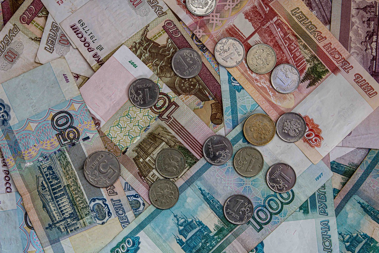 money-rubles-7187052_1280