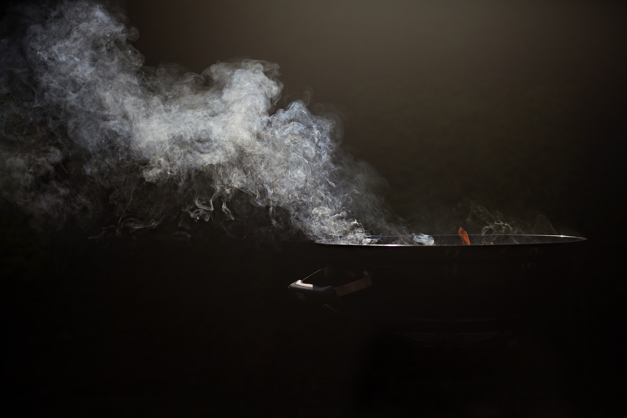 smoke-600079_1280