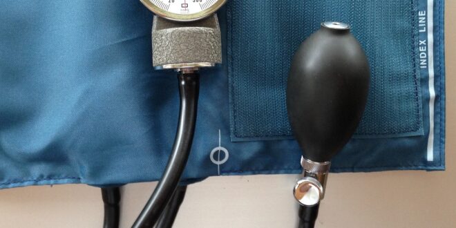 sphygmomanometer 915652 1280