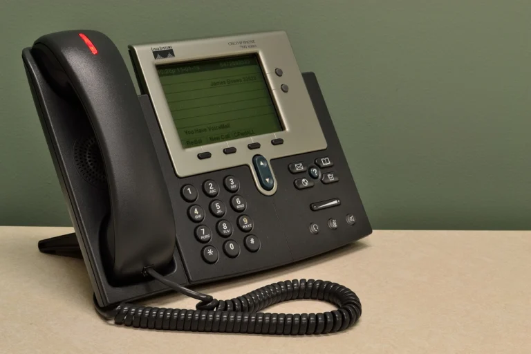 telephone-1223310_1280