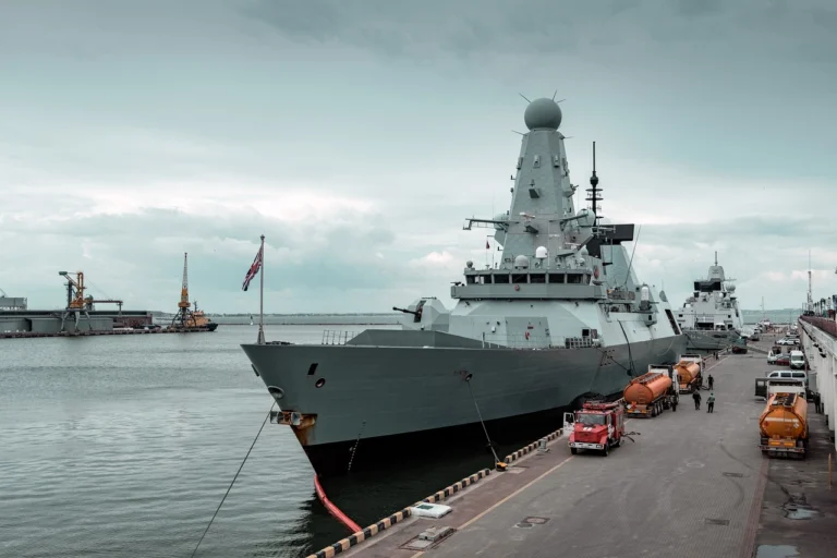warship-6346480_1280