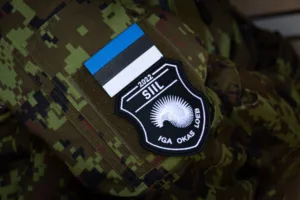 Homme-algab-Siil22-scaled