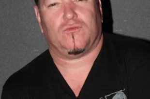 Smash Mouth 8551835048 cropped