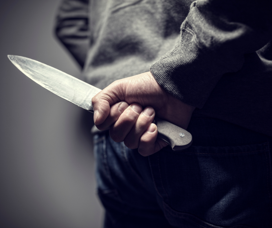 TÄIENDATUD: Mehe sõnul on Kaja valelik inimene ja väljapressija. VIDEO: Eesti TikTokkerit rünnati öösel tema enda kodus, peksti katki tema maja. 5 Untitled design (3)