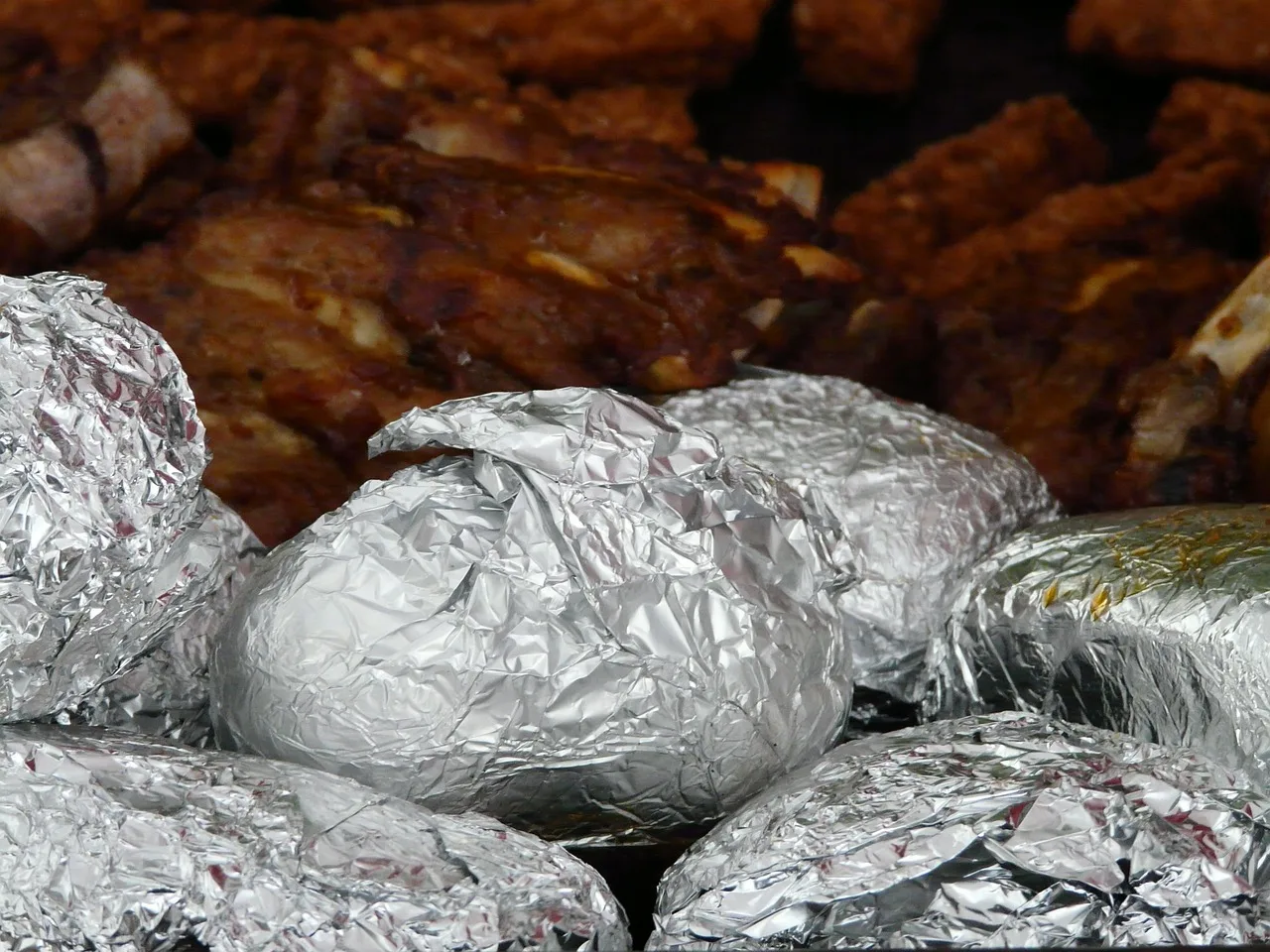 baked-potatoes-58735_1280